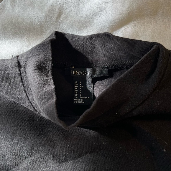 Black bodysuit Forever21 - Picture 3 of 3